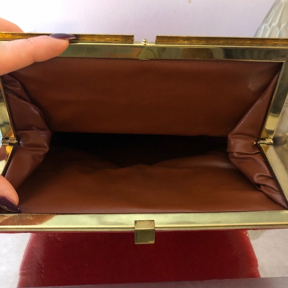 Red Vintage Purse - Picture 5 of 5